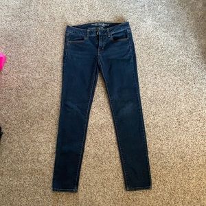 Women’s American eagle jeans